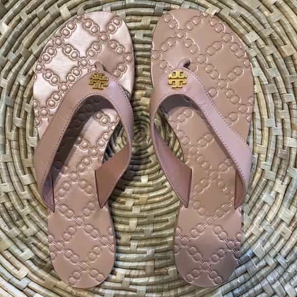 Tory Burch Shoes - Tory Burch Monroe Leather Thong Sandal